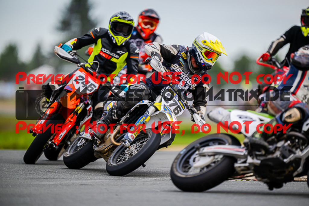 MaZZes_FotoMatrix_220903_5372 | S4