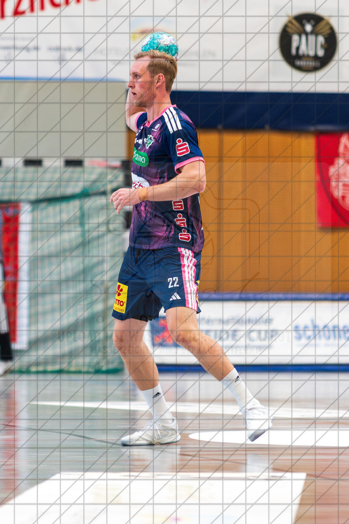 IHC 2026 - TSV Hannover-Burgdorf vs. PAUC Handball | Marian Michalczik (TSV Hannover-Burgdorf #22); IHC 2026 - TSV Hannover-Burgdorf vs. PAUC Handball am 08.08.26 in Sporthalle KGS, Schneverdingen - Realisiert mit Pictrs.com