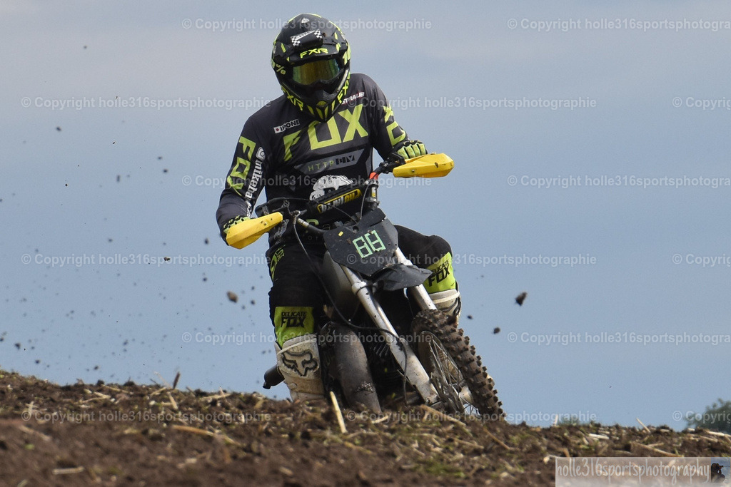 DSC_0049_01 (2) | Sportfotografie , Motorsport, Motoross, Reitsport, Mointainbike, Enduro,
Landschaft , Outdoor, Eventfotografie, Landschaft, Bilder online bestellen - Realisiert mit Pictrs.com