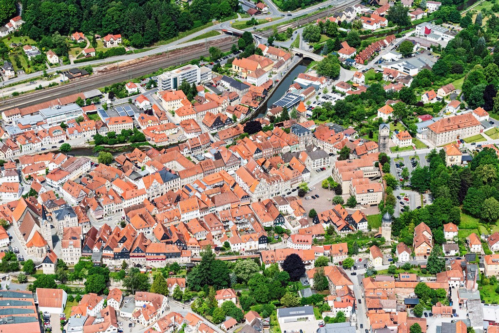 dr__0065636.jpg | KRONACH 15.06.2021 Altstadtbereich und Innenstadtzentrum in Kronach im Bundesland Bayern, Deutschland. // Old Town area and city center in Kronach in the state Bavaria, Germany. Foto: Daniel Reiter