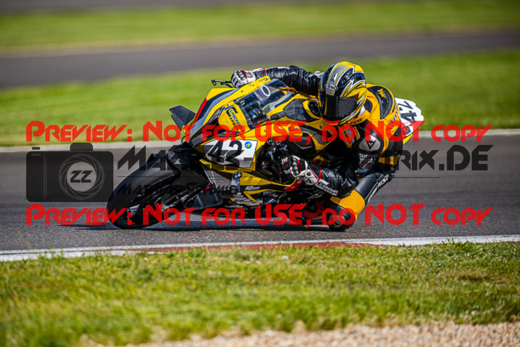 MaZZes_FotoMatrix_220506_92067 | Fotograf Mathias Schmid
Sportfotograf,
Eventfotograf,
Hochzeitsfotograf,
Portraitfotograf