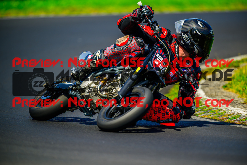 MaZZes_FotoMatrix_240806_6007705_9513 | Fotograf Mathias Schmid
Sportfotograf,
Eventfotograf,
Hochzeitsfotograf,
Portraitfotograf