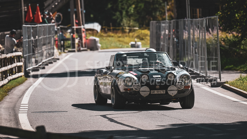 19. Arosa ClassicCar 2023 - 2. September 2023 | 19. Arosa ClassicCar 2023
Arosa, Schweiz
Weller Hanspeter aus Davos Platz mit der Startnummer 247 in einem Fiat Abarth 124 CSA, Jahrgang 1973, in der Klasse Classic Trophy.
@arosaclassiccar, @arosa.official, #arosaclassiccar, #arosa, #76curves, #classiccar
Bild: Sportfotografie Markus Aeschimann | www.markus-aeschimann.ch - Realisiert mit Pictrs.com
