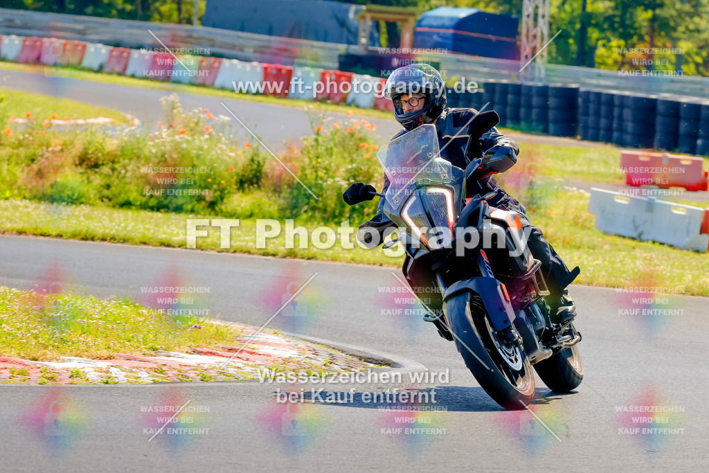 _MOT9153 | Hier findet Ihr Bilder von Touristenfahrten auf der Nürburgring Nordschleife oder von anderen Veranstaltungen die ich besucht habe. Viel Spass beim Durch Schauen 
