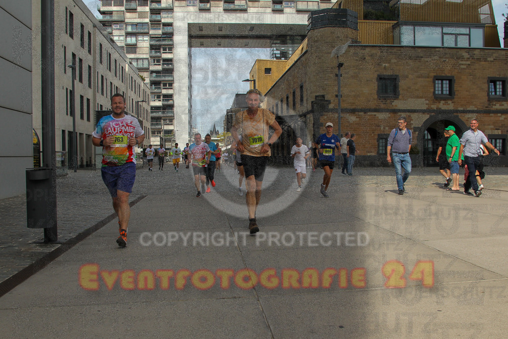 250920_1330_EV4_5846 | Sportfotografie im Rhein-Sieg Kreis, Köln, Bonn, NRW, Rheinland Pfalz, Hessen, etc. Unser Tätigkeitsfeld umfasst den Laufsport vom Volkslauf über den Marathon, Duathlon, Triathon bis zum Ultralauf wie Kölnpfad Ultra oder Schindertrail.