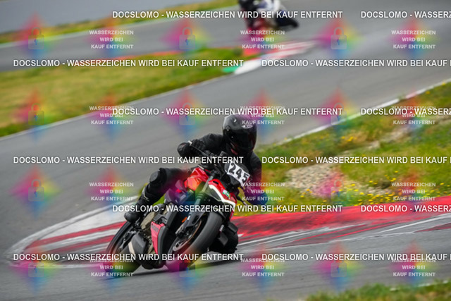 2026_09_12_PBK_35882_LRX | Sportfotografie; SlowMotion; Video; Rennstrecke; Hafeneger; RSE; Speer; Trackday; Motorsportarena; Hockenheimring; Brno; Most; Barcelona; Valencia, Benny; Kaetzmer;