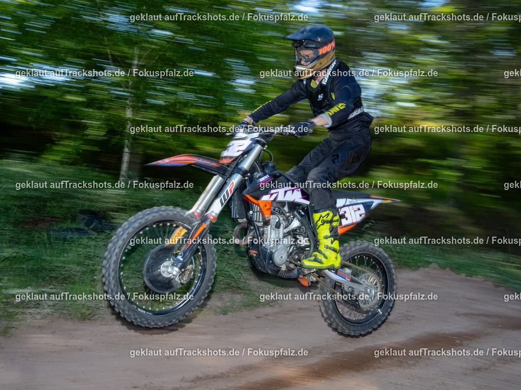 Fischbach-353 | Trackshots.de / Fokuspfalz.de - Realisiert mit Pictrs.com