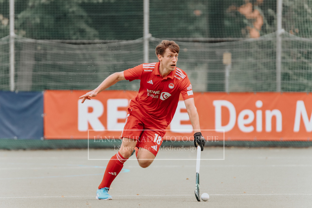 Herren_Bundesliga_02_F_RWK-UHC_21.09.25_Köln (176 von 471) | lanaschraderfotografie - Realisiert mit Pictrs.com