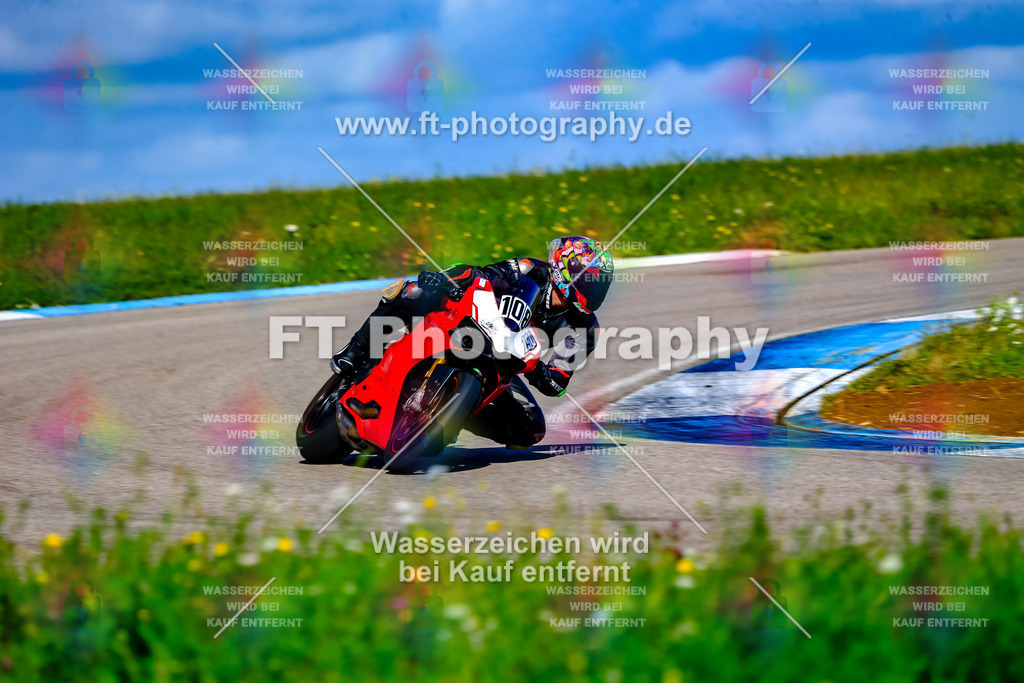 _OUR5334 | Hier findet Ihr Bilder von Touristenfahrten auf der Nürburgring Nordschleife oder von anderen Veranstaltungen die ich besucht habe. Viel Spass beim Durch Schauen 