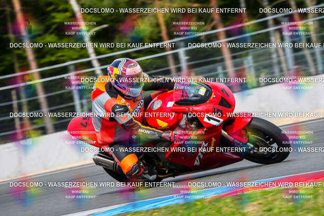 2026_09_04_PBK_13724_LRX | Sportfotografie; SlowMotion; Video; Rennstrecke; Hafeneger; RSE; Speer; Trackday; Motorsportarena; Hockenheimring; Brno; Most; Barcelona; Valencia, Benny; Kaetzmer;