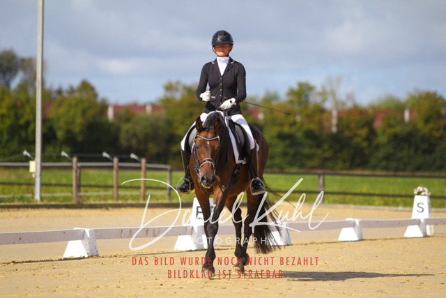 DKP45069 | Turniersportfotografie; Pferdefotografie; Dressurfotografie