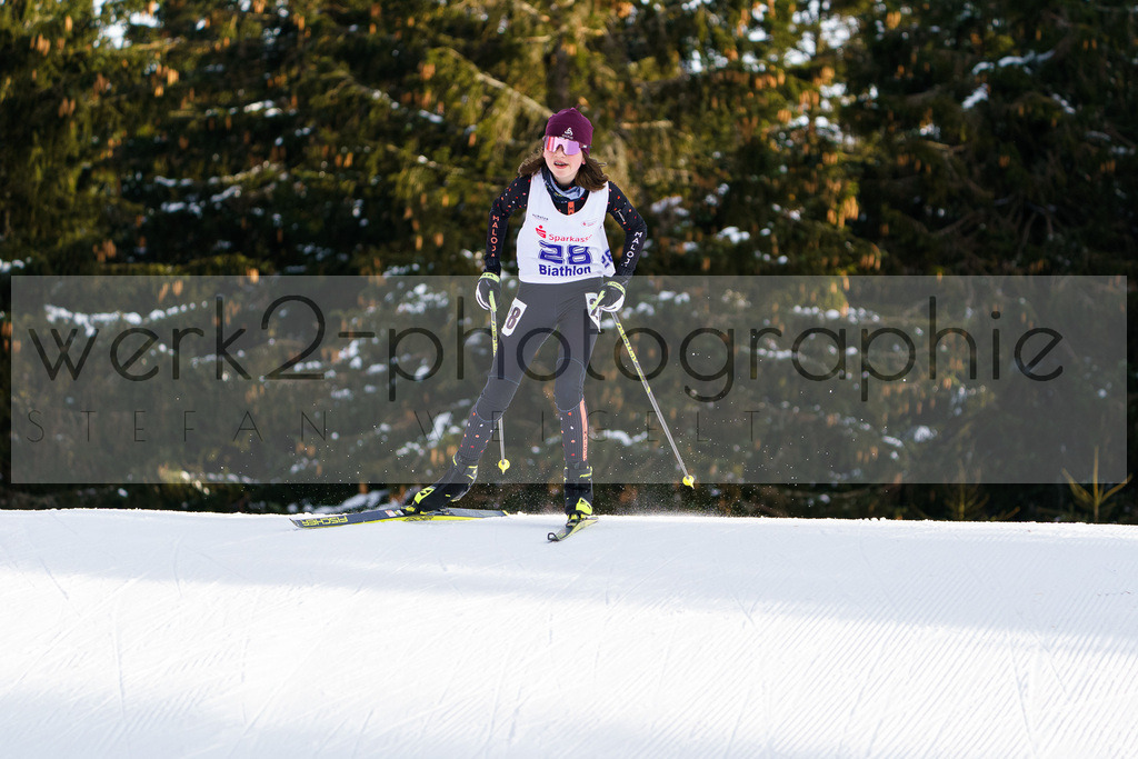 DSC Oberwiesenthal | Vom 19. - 21. Januar fand in der Sparkassen-Skiarena Oberwiesenthal der DSV E.INFRA Schülercup Biathlon statt.