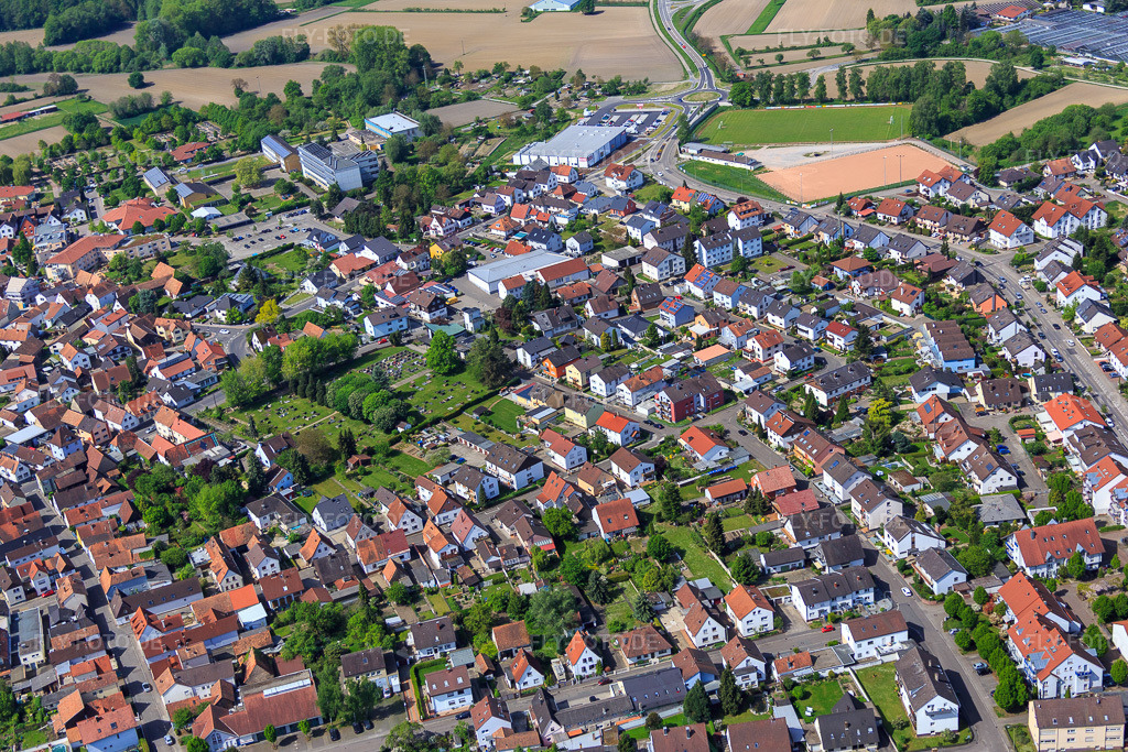 Luftbild: Kehlstr in Hagenbach im Bundesland Rheinland-Pfalz in Deutschland. Foto: IMG_078451.jpg vom 08.05.2015 durch Werner Riehm/FLY-FOTO.de