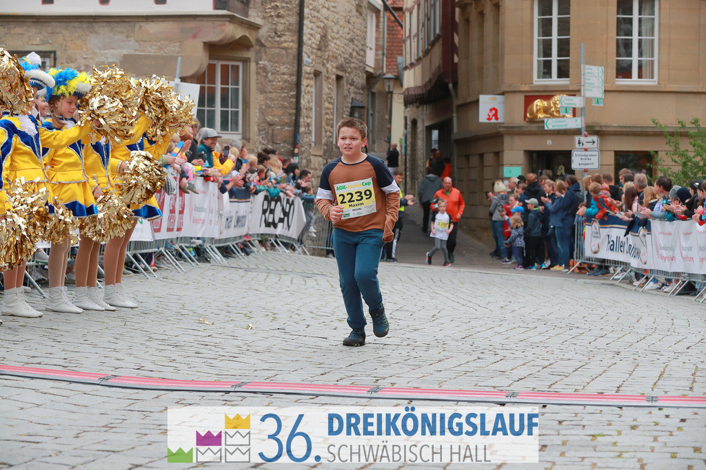 AOK Junior Cup 400m | 3Königslauf 2022 AOK Junior Cup 400m - Realisiert mit Pictrs.com