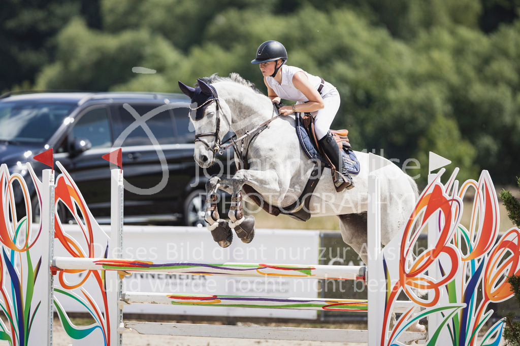 250629_PfSpTa_L-Spr2-424 | Deine schönsten Turniermomente als professionelle Fotos! Entdecke hochwertige Pferdesport-Fotografie im Online-Shop. Jetzt Fotos finden & bestellen!