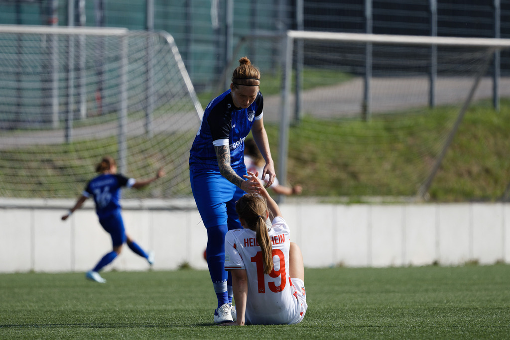 FCHMÜN_250907_3351 | Fotopresso – Sportfotografie in Heidenheim & Umgebung. Professionelle Sportfotografie für unvergessliche Momente. Dynamische Action-Shots, emotionale Szenen & hochwertige Bilder. - Realisiert mit Pictrs.com