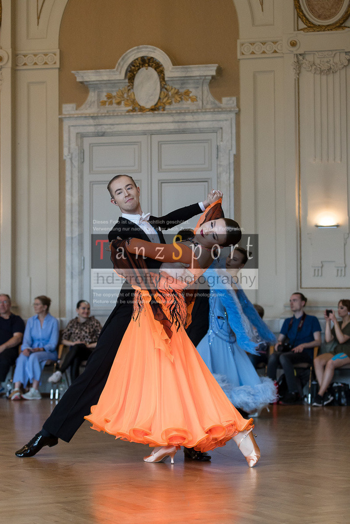 20240706_HGR_B_Std_6797 | Tanzsportbilder, Standardtanz, Lateintanz, WDSF, DTV, LTVB, dancecomp, goc, hessen tanzt, blaues band der spree, walzer, tango, wiener walzer, slowfox, quickstepp, samba, rumba, cha-cha-cha, paso doble. jive, hd-kroft photography, turniertanzsport