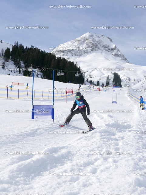 Boris (6) | Photos von der Skischule Warth - Realisiert mit Pictrs.com