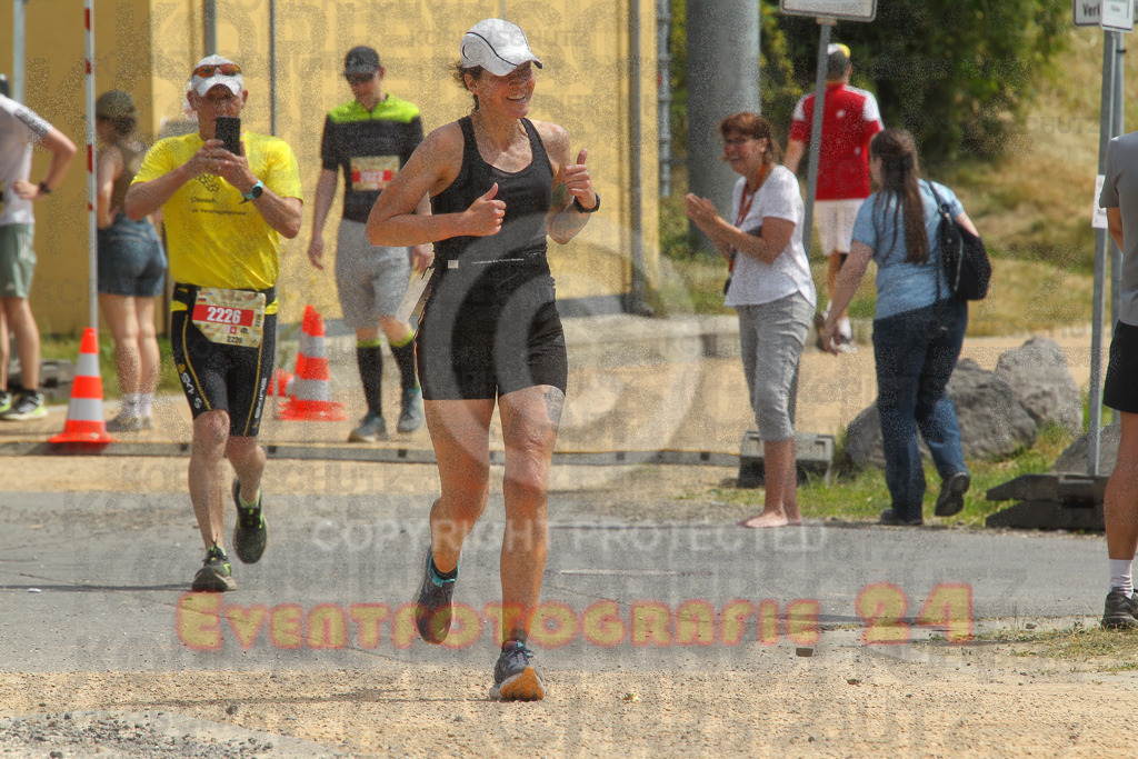 250614_1217_EV4_9662 | Sportfotografie im Rhein-Sieg Kreis, Köln, Bonn, NRW, Rheinland Pfalz, Hessen, etc. Unser Tätigkeitsfeld umfasst den Laufsport vom Volkslauf über den Marathon, Duathlon, Triathon bis zum Ultralauf wie Kölnpfad Ultra oder Schindertrail.