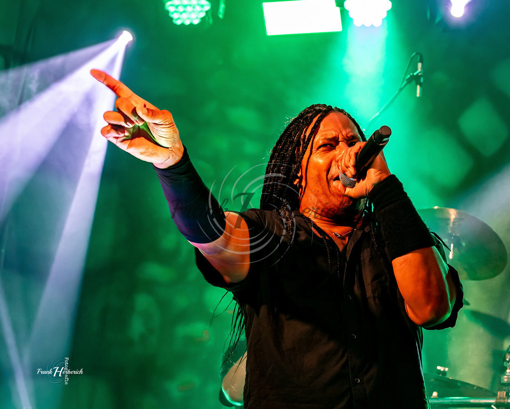 F.U.C.K | Frank Herberich Fotografie, Frank Herberich, Fotografie, Hochzeit, Portrait, St. Peter Ording, Ording, Westerhever, Nordsee, Frank Fotografie, Hardheim,  Odenwald,Walldürn, Band,Eventfotografie - Realisiert mit Pictrs.com