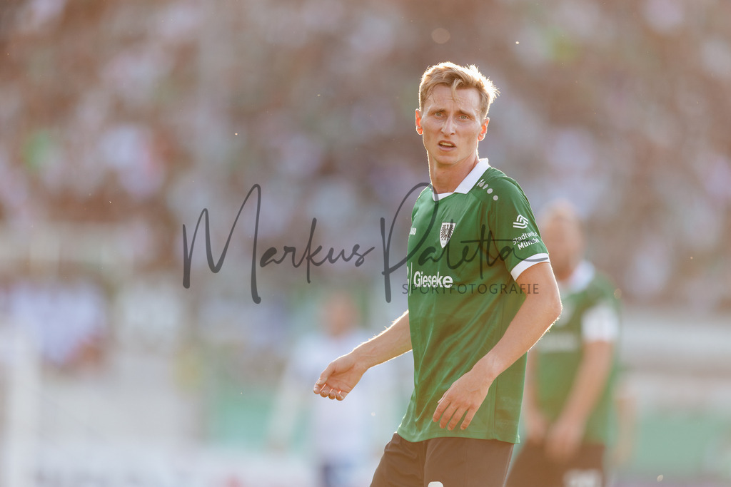 DFB-Pokal 2025/2026, 1. Runde: SC Preußen Münster - Hertha BSC Berlin | Münster, 18.08.2025: DFB-Pokal 2025/2026, 1. Runde, SC Preußen Münster gegen Hertha BSC Berlin im LVM-Preußenstadion in Münster.(Foto: sportfotografie.ms | Markus Paletta) - Realisiert mit Pictrs.com