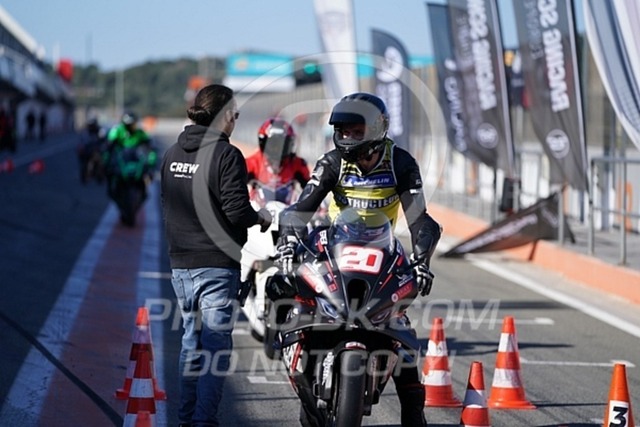 2025_03_28_PBK_10357 | Sportfotografie; SlowMotion; Video; Rennstrecke; Hafeneger; Speer; Racing; RSE; BMW; CBO; Trackday; Motorsportarena; Hockenheimring; Brno; Most; Barcelona; Valencia