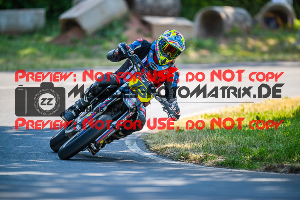 MaZZes_FotoMatrix_230609_2685 | UE40