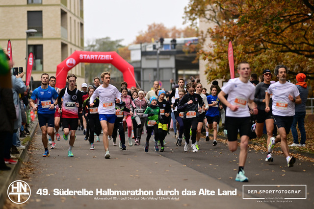 Süderelbe Halbmarathon 2025 I 09.11.2025 I Fotograf_DerSportfotograf.I 00485 | Der Sportfotograf. - Realisiert mit Pictrs.com