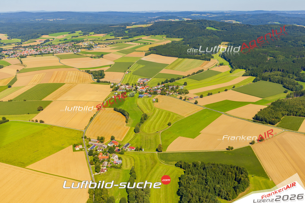 Schöne Luftaufnahme als Geschenk in Obertresenfeld Vohenstrauß - Die Luftbildaufnahme wurde 2025 vom UL-Flugzeug heraus erstellt ( keine Drohne ) - Hochauflösende Luftaufnahme -Nicht vergleichbar mit Google Maps oder Satelittenbilder- Die Geschenkidee !Mit Lizenz und Bildrechte bestellbar
