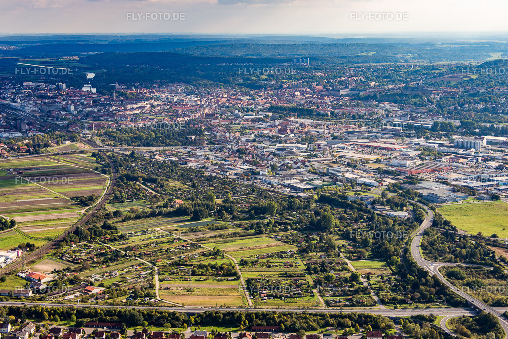 Bamberg von Nordwesten | Luftbild: Bamberg von Nordwesten in Hallstadt im Bundesland Bayern in Deutschland. Foto: IMG_073784.jpg vom 27.09.2014 durch Werner Riehm/FLY-FOTO.de - Realisiert mit Pictrs.com