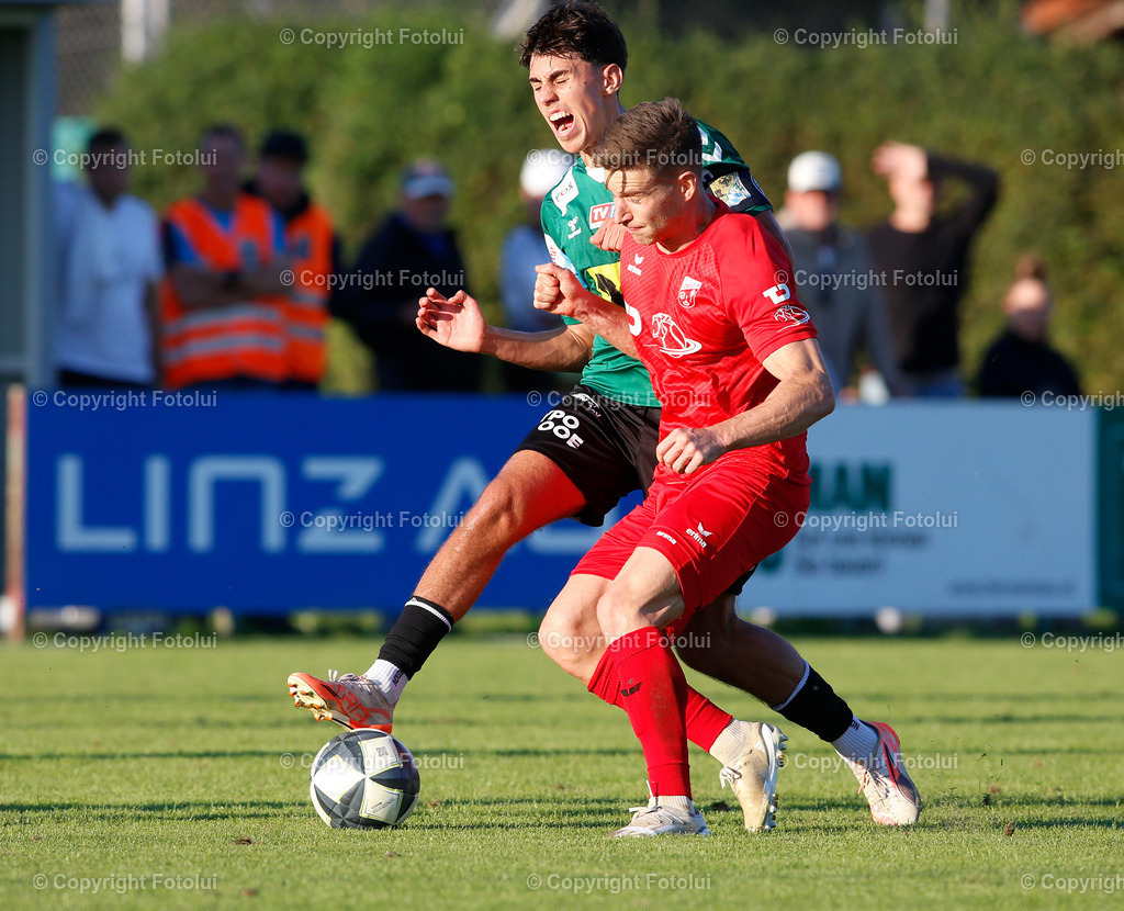 A_LUI_250925_0000034 | SPORT,FUSSBALL REGINALLIGA MITTE ASKOE OEDT-JUNGE WIKINGER 27.09.25 IM BILD: ARNE AMMERER (OEDT) UND ABLINGER JONAS (JUNGE WIKINGER FOTO:FOTOLUI