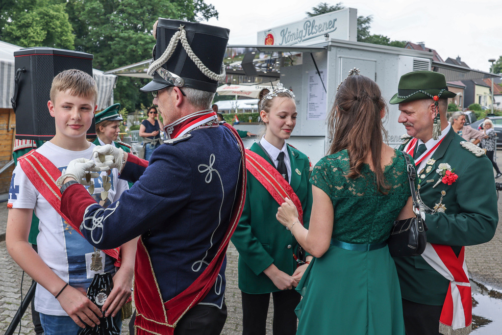 top-top.de 240601-091 | Foto, Video, Fotografie, Videografie, Fotobox, DJ, Discjockey, Musik, Musikbox, Veranstaltung, Photobooth, Amazon, Ebay, Buchtipp, Bestseller, Autor, Verlag, Buch, Wesel, Hamminkeln, NRW, Dinslaken, Rees, Drohne, Hochzeit, Party, Fotobox, Wesel, Fotograf