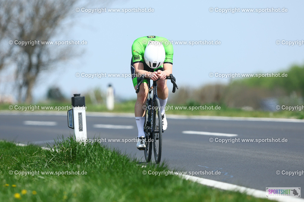 375_TRA55569 | Neusiedlersee Radmarathon 2026@sportshot_your_pictrs #yourpictures#roadtowm2029 #nrm #neusiedlerseeradmarathon #neusiedlersee #neusiedlerseetourismus #burgenland #mörbisch #nrm26 #burgenlandtourismus #voglundco #poweredbyburgenlandtourismus #radsport #rad #marathon #ucigranfondo #visitburgenland #ucigranfondoworldseries