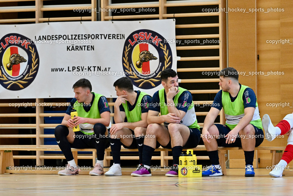 LPSV-Kärnten vs. FUTSAL versli.at Klagenfurt | Spielerbank LPSV Kärnten, LPSV-Kärnten vs. FUTSAL versli.at Klagenfurt, LPSV-Kärnten vs. FUTSAL versli.at Klagenfurt am 01.02.2026 in Villach (Ballspielhalle St. Martin), Austria, (Photo by Bernd Stefan)
