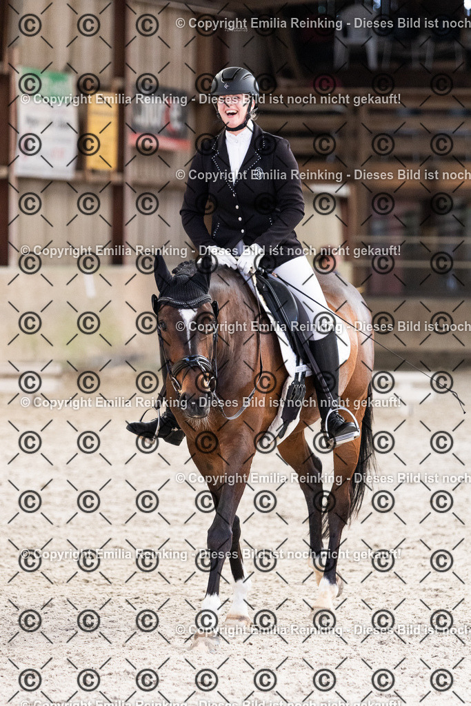 CL5A6118 | Emilia Reinking Fotografie - Realisiert mit Pictrs.com