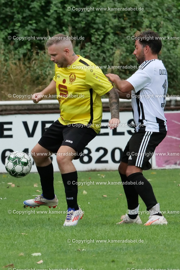 Fußball Kreisliga C : VFB Lohberg 2 - Duisburger FV 08 3 am 17.08.20205 in Dinslaken Lohberg | Fußball Kreisliga C : VFB Lohberg 2 (gelbe Trikots) - Duisburger FV 08 3 am 17.08.20205 in Dinslaken Lohberg - Realisiert mit Pictrs.com