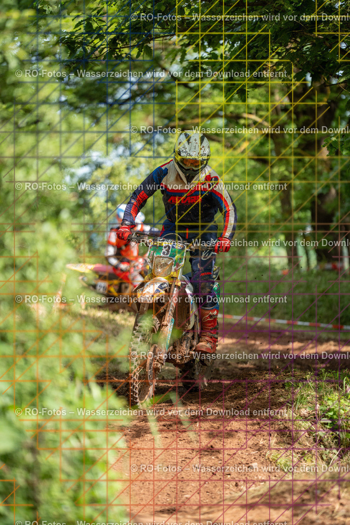 Wolfshausen 4 Lauf -1560 | Sportfotografie von RO-Fotos: Motorsport, Motocross, Enduro, Laufveranstaltungen und Triathlon. Professionelle Fotos von Sportlern und Events. - Realisiert mit Pictrs.com