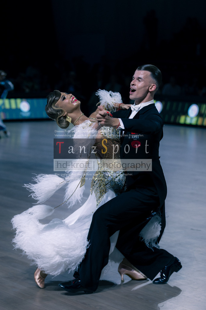 20251101_TGP_5851 | Tanzsportbilder, Standardtanz, Lateintanz, WDSF, DTV, LTVB, dancecomp, goc, hessen tanzt, blaues band der spree, walzer, tango, wiener walzer, slowfox, quickstepp, samba, rumba, cha-cha-cha, paso doble. jive, hd-kroft photography, turniertanzsport
