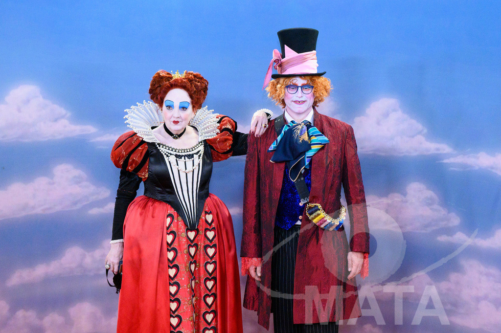 _DWI4744 | MATA IndoCon - Realisiert mit Pictrs.com