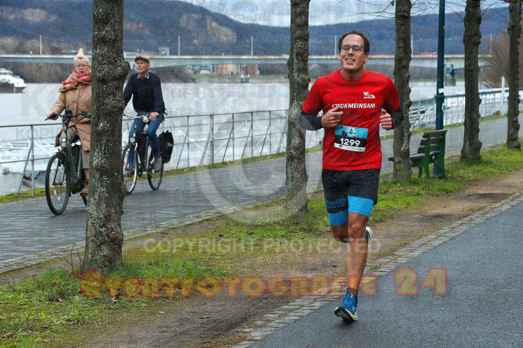 221231_1018_EX1_6545 | Sportfotografie im Rhein-Sieg Kreis, Köln, Bonn, NRW, Rheinland Pfalz, Hessen, etc. Unser Tätigkeitsfeld umfasst den Laufsport vom Volkslauf über den Marathon, Duathlon, Triathon bis zum Ultralauf wie Kölnpfad Ultra oder Schindertrail.