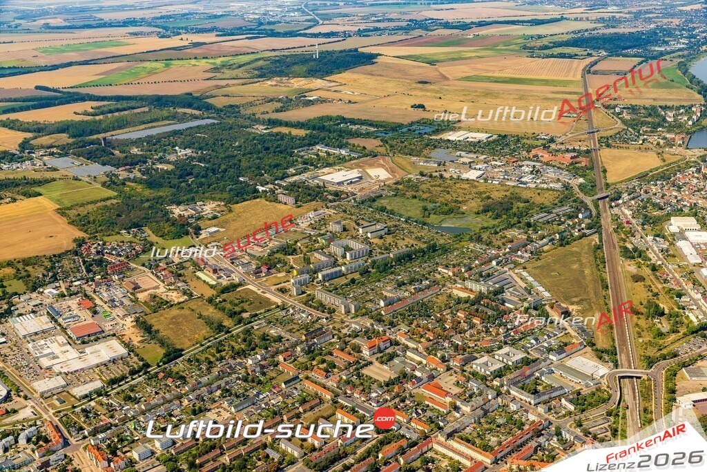 Schrägluftbild  Schönebeck-Salzelmen  Schönebeck - Das Luftbild wurde 2025 vom UL-Flugzeug heraus erstellt (ohne Drohne- keine Drohnenaufnahme ) - Hochauflösende Luftaufnahme -Nicht vergleichbar mit Google Maps oder Satelittenbilder- Die Geschenkidee !Mit Lizenz und Bildrechte bestellbar
