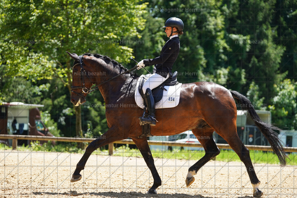 20240705-FAH04061 | Turnierbilder von Grafing, Reitsportbilder, Turnierfotos, Turnierfotografen Bayern, Pferdefotograf, Fotoagentur Herrmann