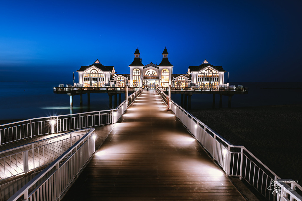 20210722 231759 RUEGEN _161-1_1 | Herzlich willkommen auf meiner Seite! Ich bin Elke Wallnisch, Deine Fotografin für lichtstarke Momente. Der Name steht für alles, was mich mit der Fotografie verbindet: Das Licht und seine machtvolle Wirkung auf eine Situation oder unsere Stimmung - Realisiert mit Pictrs.com