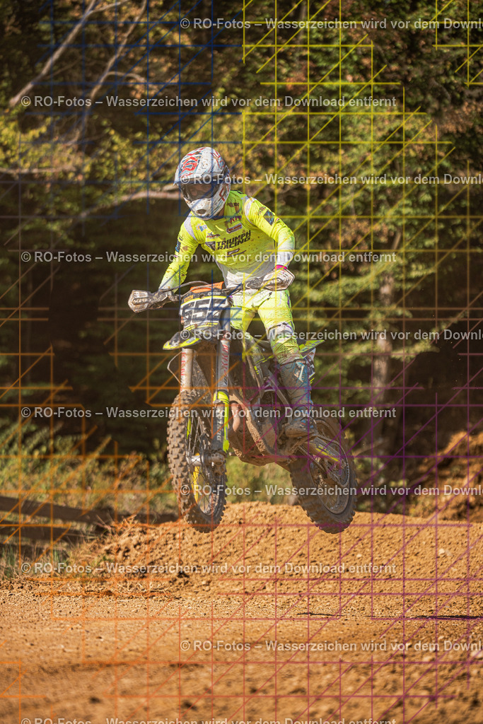 Sechshelden 2026 Sonntag  -3002 | Sportfotografie von RO-Fotos: Motorsport, Motocross, Enduro, Laufveranstaltungen und Triathlon. Professionelle Fotos von Sportlern und Events. - Realisiert mit Pictrs.com