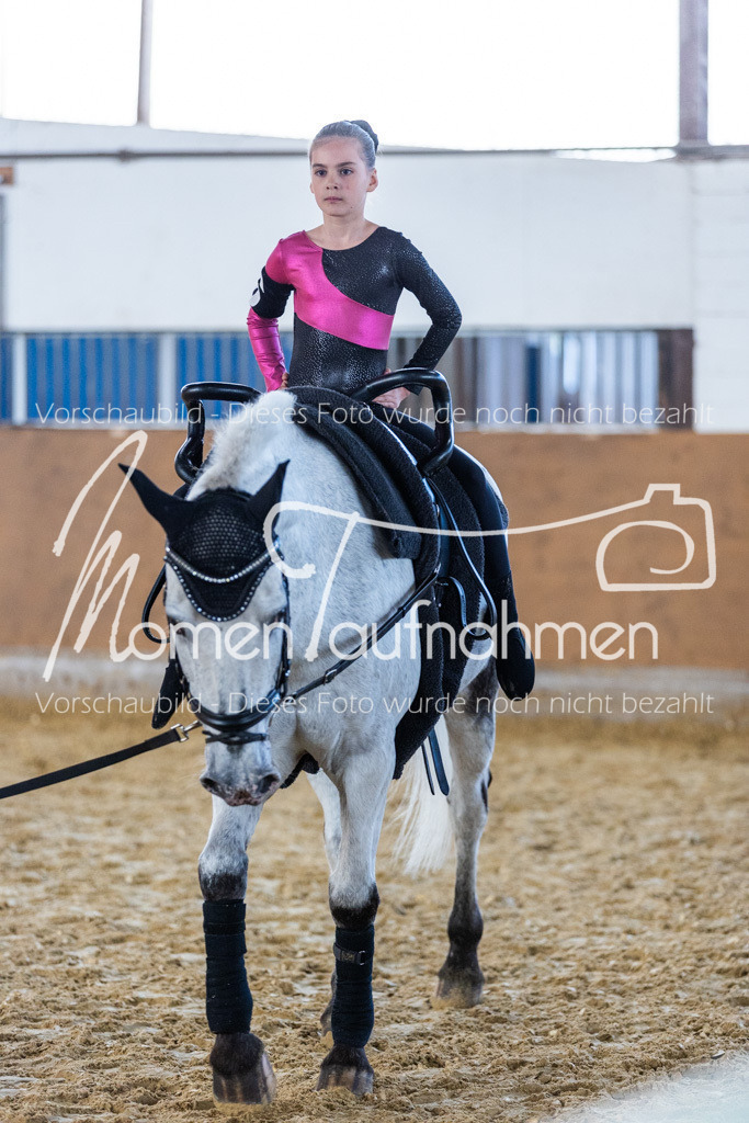 SS-Mini-138 | MomenTaufnahmen Pferdesportfotos