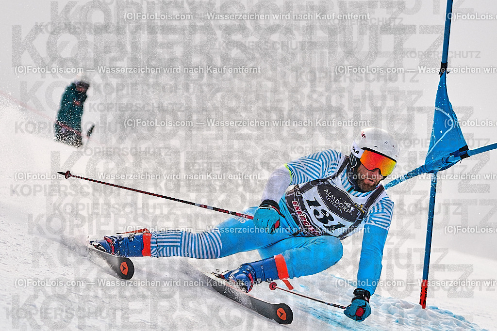 _ALP2710_MASTERS-WM_Reiteralm_A-GS_Dumax Baudron Denis | FISWORLD CHAMPIONSHIPSMASTERS ALPINE SKIING, 23. – 28. MÄRZ 2026 - REITERALM | STMK | AUT.   Veranstaltet vom Masters-Referat des Deutschen Skiverbandes (DSV). Durchführende Organisation: WSV Pichl-Reiteralm, unterstütutzt von den Bergbahnen REITERALM bei Schladming und SKI AUSTRIA.                            Disziplinen:  Super-G, GiantSlalom, Slalom.                                                 Kategorien:  A (Herrn 30-59 Jahre), B (Herrn ab 60 Jahre), C (Damen 30-59 Jahre), D (Damen ab 60 Jahre).                Rennstrecken:   Gasselhöhe und Muldenliftpiste auf der Reiteralm.