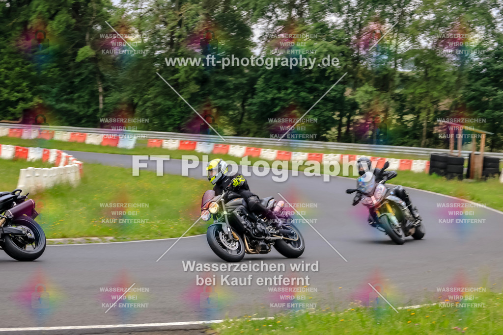 VBK-6196 | Hier findet Ihr Bilder von Touristenfahrten auf der Nürburgring Nordschleife oder von anderen Veranstaltungen die ich besucht habe. Viel Spass beim Durch Schauen 