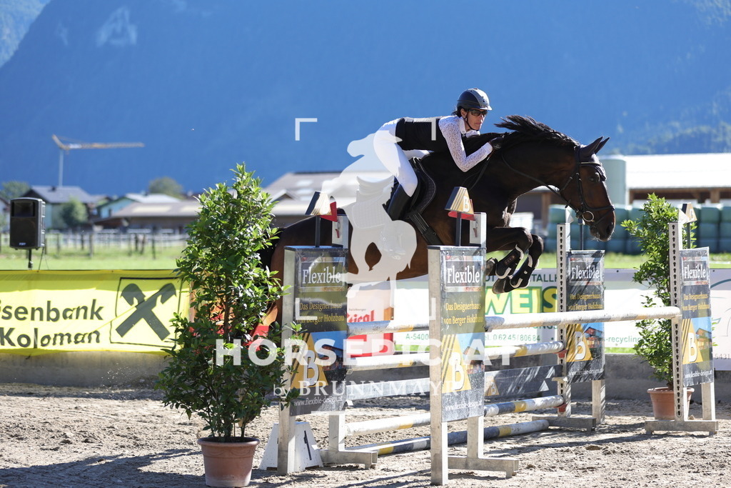 0P6A7354 | Willkommen bei Brunnmayr - Design & Fotografie – Ihrem Spezialisten für Reitturniere und Pferdeveranstaltungen in Oberösterreich, Salzburg und Bayern! Seit über 17 Jahren sind wir leidenschaftlich dabei.