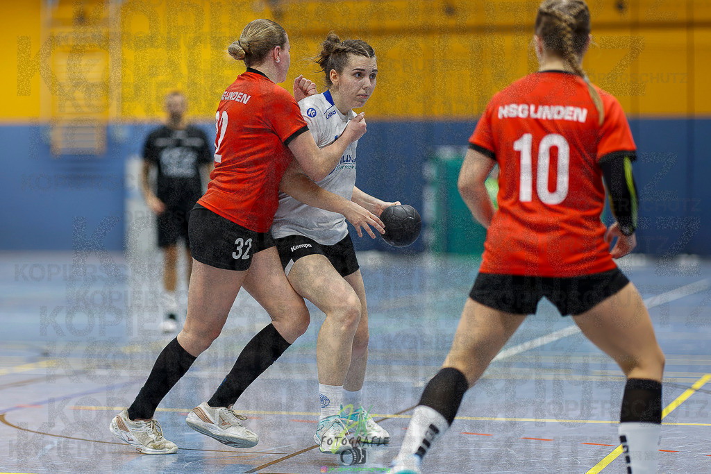 Frauen 2. Bezirksklasse; SG Rechtenbach - HSG Linden II | Frauen 2. Bezirksklasse; SG Rechtenbach - HSG Linden II am 16.11.2025 in Rechtenbach (Sporthalle Rechtenbach)Photo © 2025 - Jörg Heinrich - Realisiert mit Pictrs.com