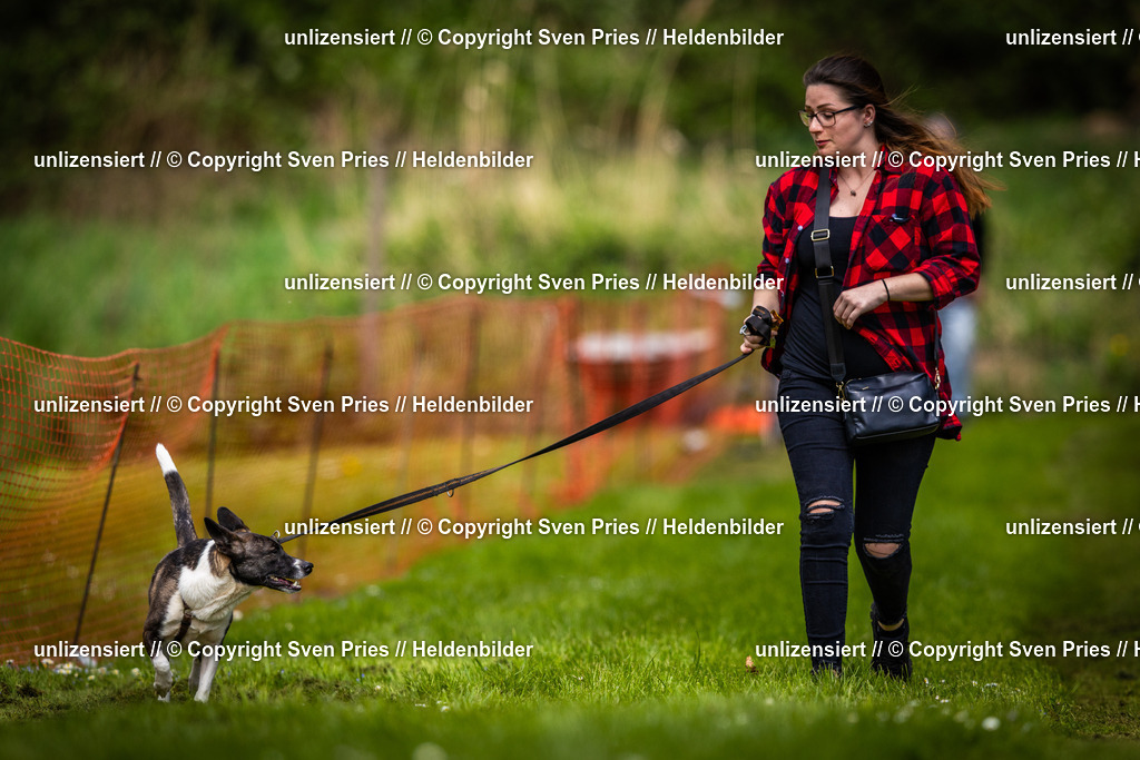 Sven Pries | 2025-04-13 - Hunderennen Baden-Baden - Realisiert mit Pictrs.com